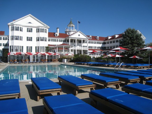 Image of Pool at The Colony Hotel in Kennebunkport Maine